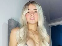 nude webcam girl pic AlisonWillson